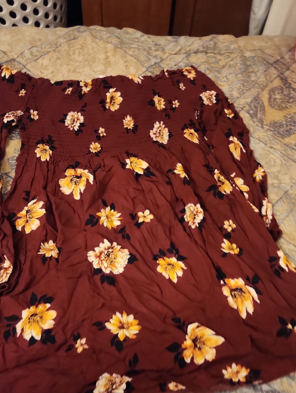 Floral Off-Shoulder Dress with Yellow Blooms - Picture 4 of 7